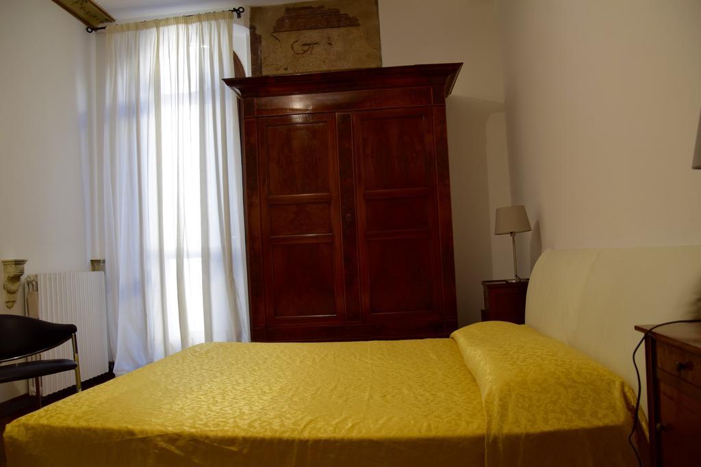 Ball Apartments Loc 04163 Verona Pokoj fotografie