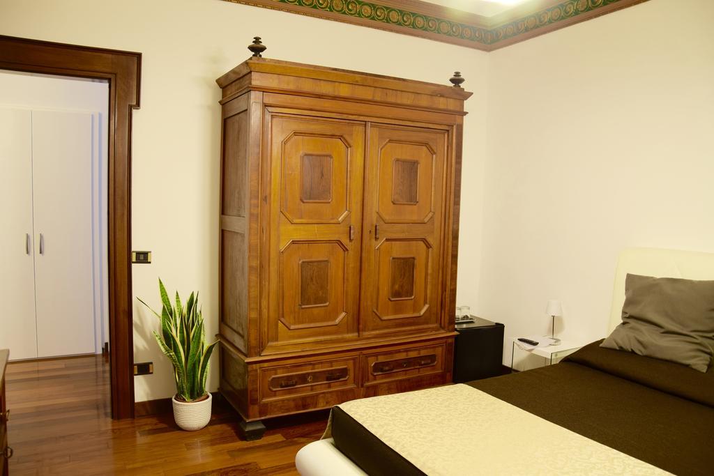 Ball Apartments Loc 04163 Verona Pokoj fotografie