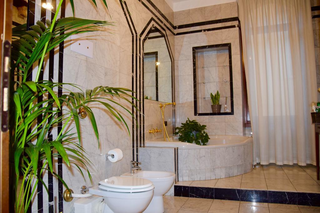 Ball Apartments Loc 04163 Verona Pokoj fotografie