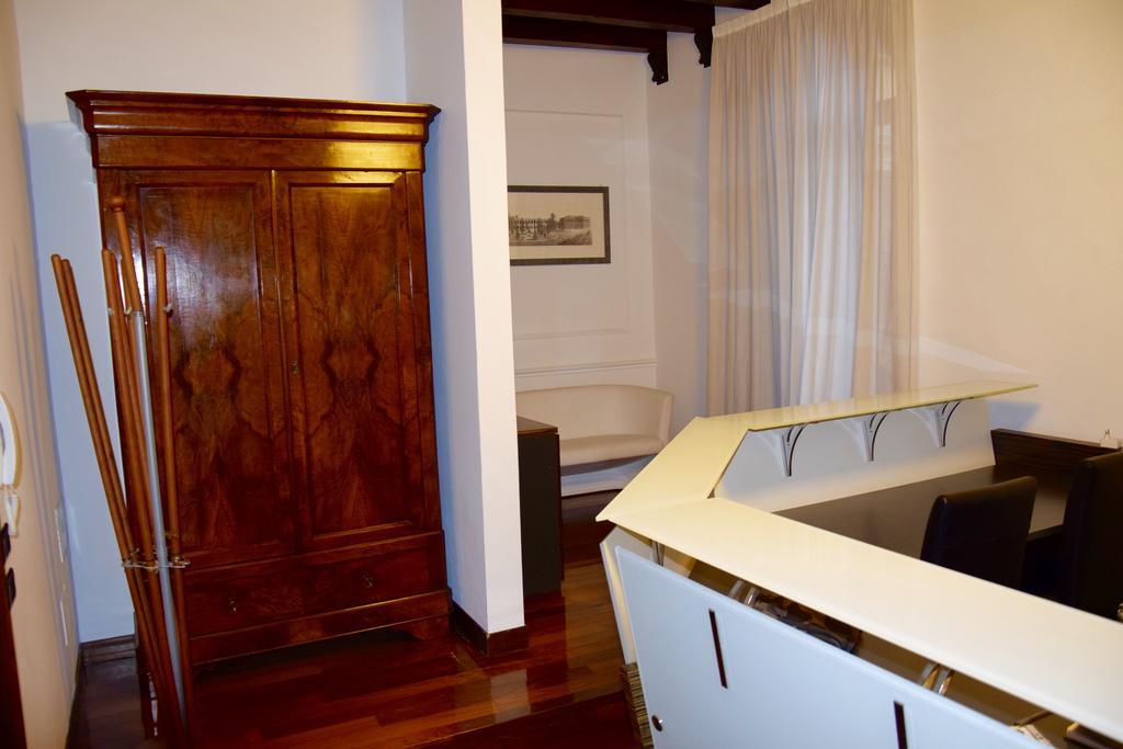 Ball Apartments Loc 04163 Verona Pokoj fotografie